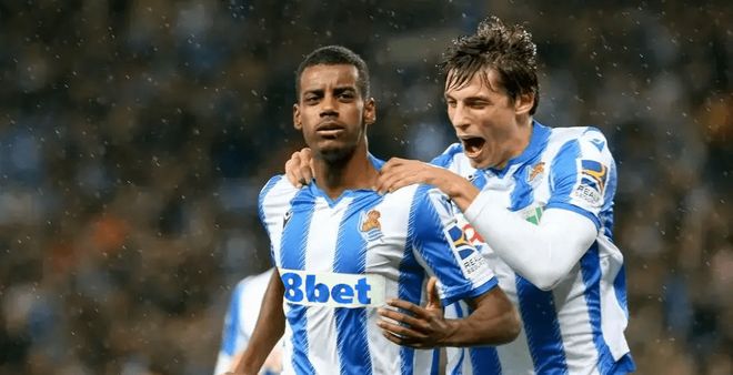 快攻则是攻 快攻则是攻