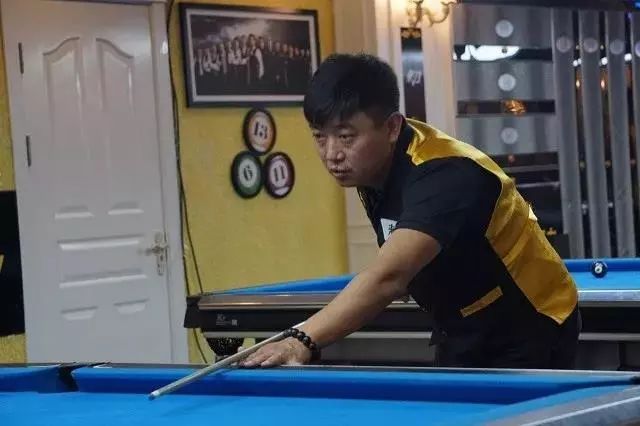 多次威胁曼 多次威胁曼