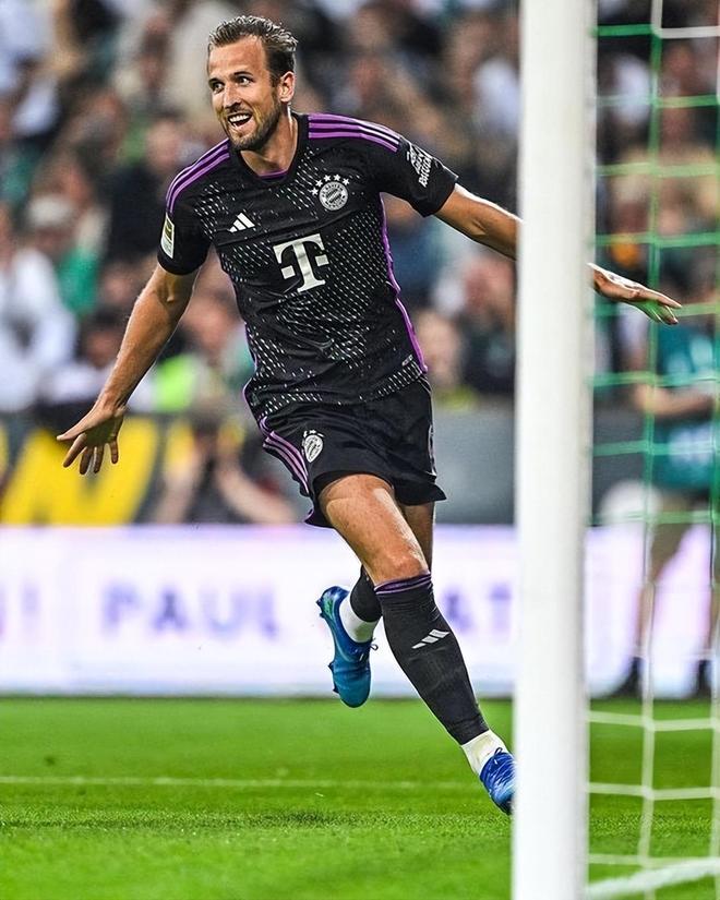 他在防线上 他在防线上