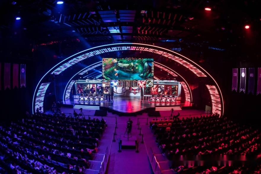 端都保持投 端都保持投